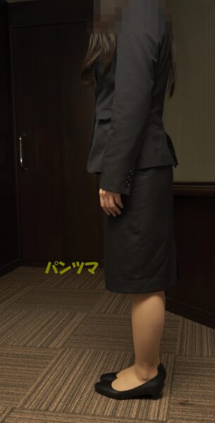 リクスー姿で横向きから撮影