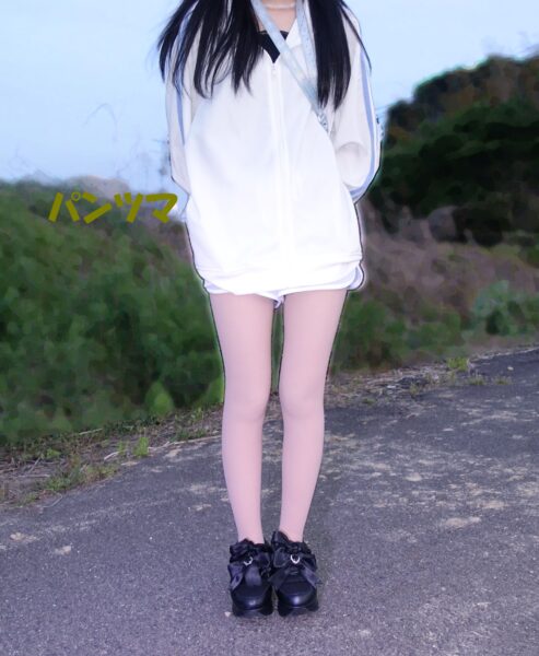 乃木坂46元メンバーの堀 未央奈さん似の女性と個人撮影できる悦び！