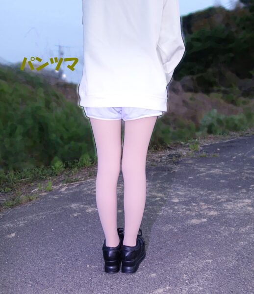 この日はフェイクタイツで来るとは知らなくて、会った時に知りました。