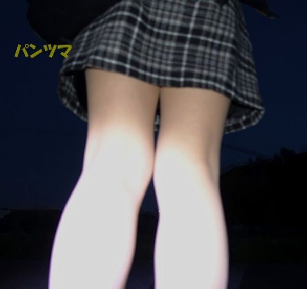 OLをローアングルで盗撮の逆さ撮り風にしてみた！