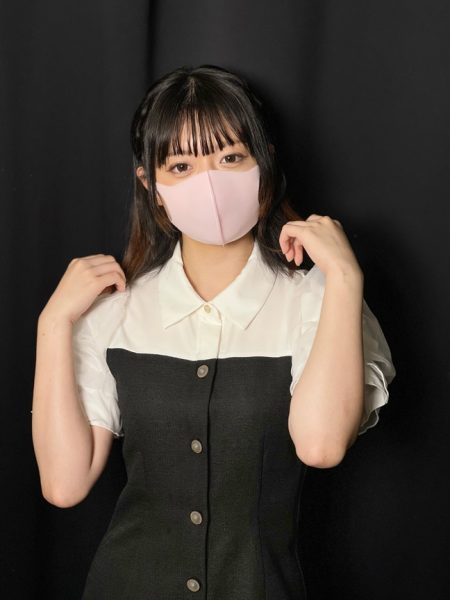 こんな可愛い子のバイト帰りの匂いを嗅ぎたいね！