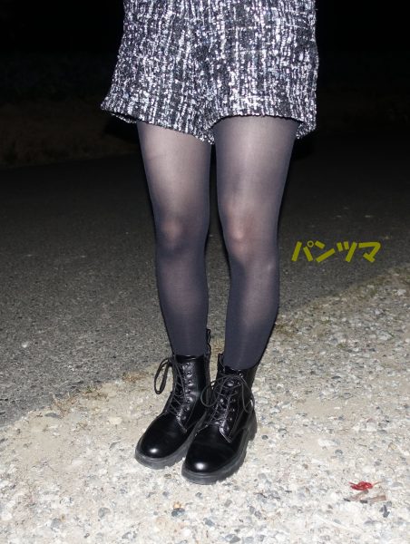 36歳でこのように脚を出している人は少ないですよね!脚フェチが充分に満足できる脚です!
